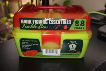 How to Choose a Tackle Box for Beginners